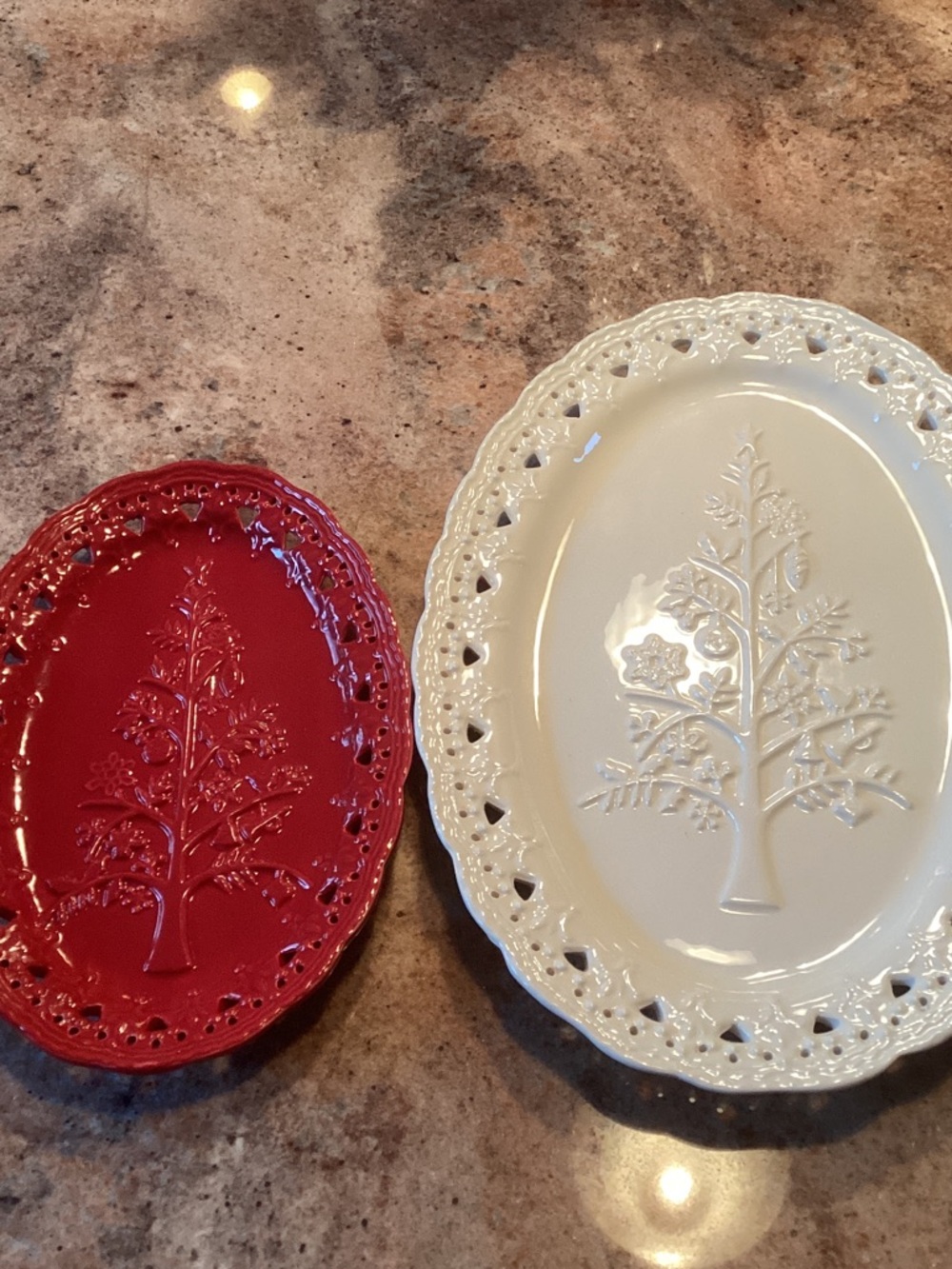 EUC Bundle of Christmas platters